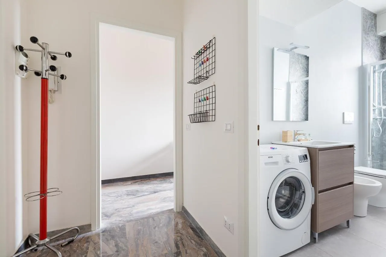 Dergano Comfy Apartment - 250 M Far From M3 Milan